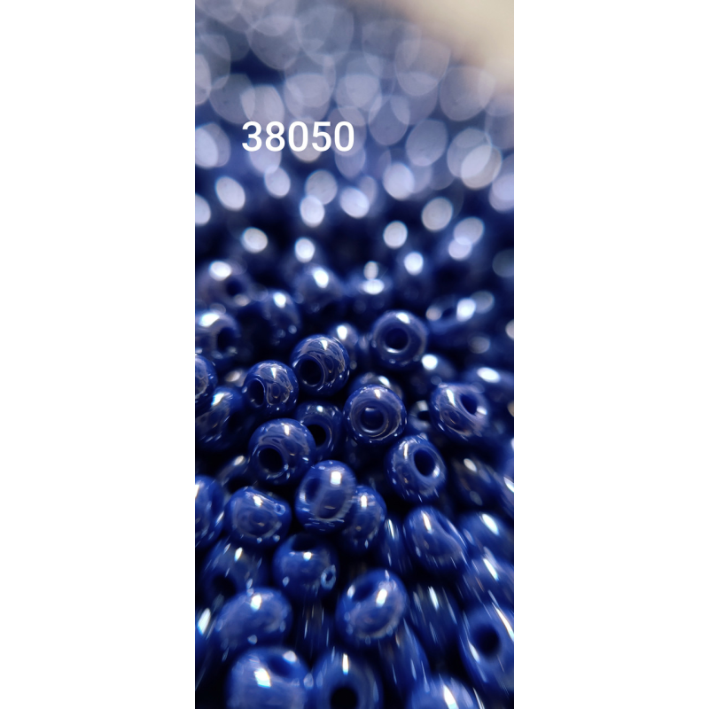Чеський бісер Preciosa 10/0, 38050 синій, 50 г — бісер для рукоділля, прикрас і вишивки Чеський бісер Preciosa 10/0, 38050 синій, 50 г — бісер для рукоділля, прикрас і вишивки