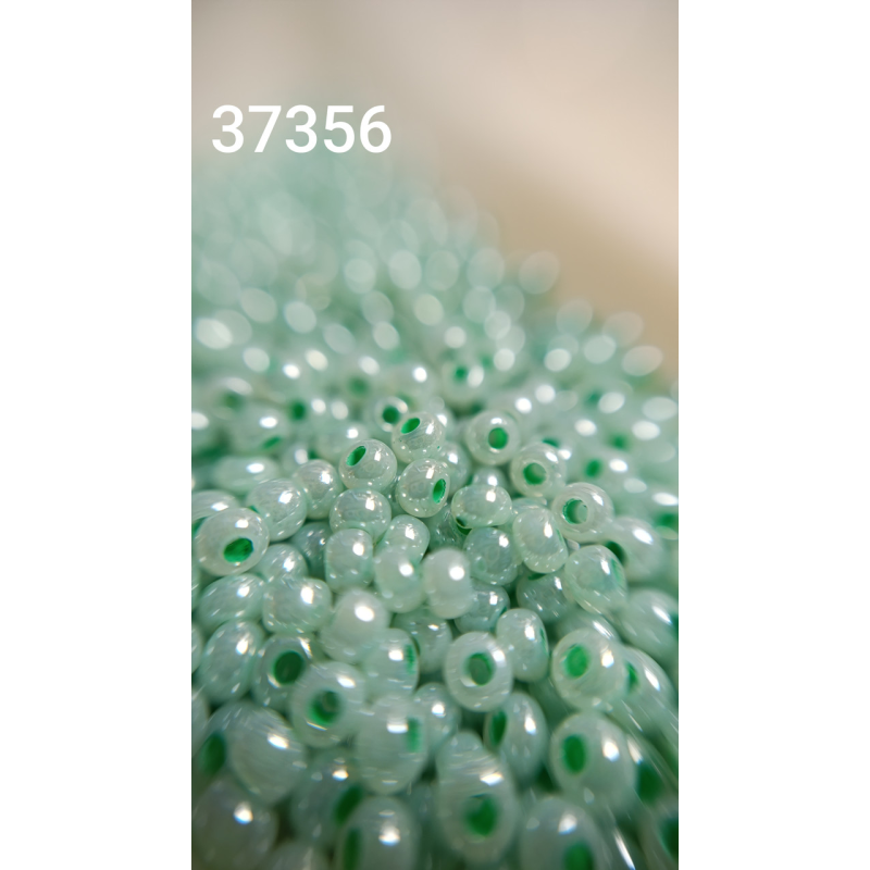Чеський бісер Preciosa 10/0, 37356 м“ятний, 1г — бісер для рукоділля, прикрас і вишивки