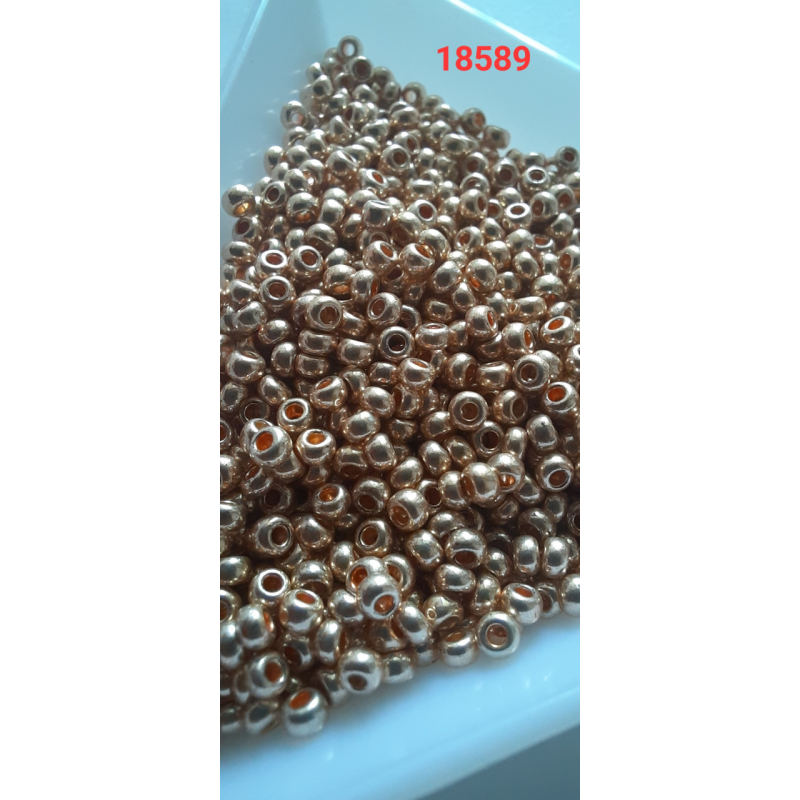 Чеський бісер Preciosa 10/0, 18589 золотий, 50 г — бісер для рукоділля, прикрас і вишивки Чеський бісер Preciosa 10/0, 18589 золотий, 50 г — бісер для рукоділля, прикрас і вишивки